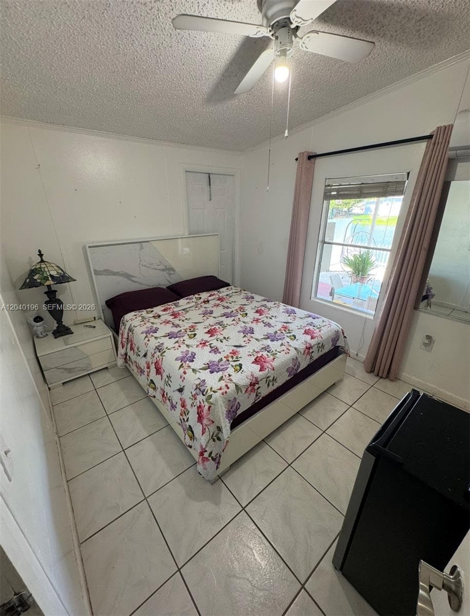 1013 SW 128TH Ave, Miami FL 33184 photo 2