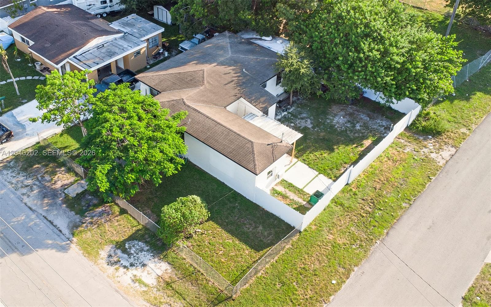 7190 NW 21st Ave, Miami FL 33147 photo 2