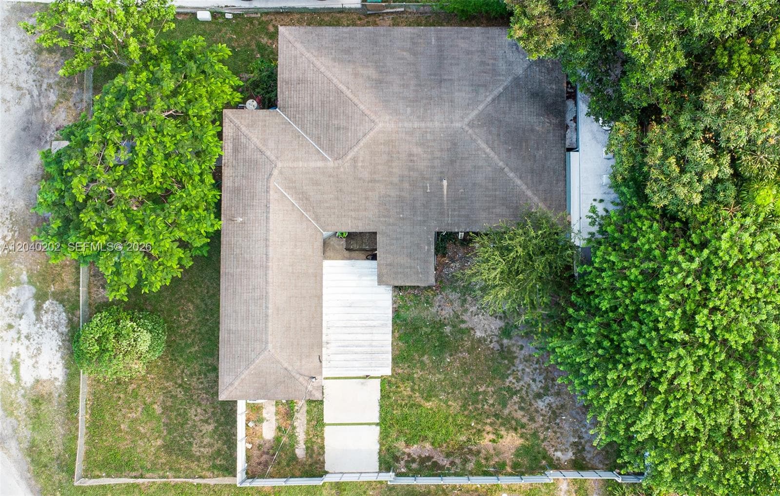 7190 NW 21st Ave, Miami FL 33147 photo 3