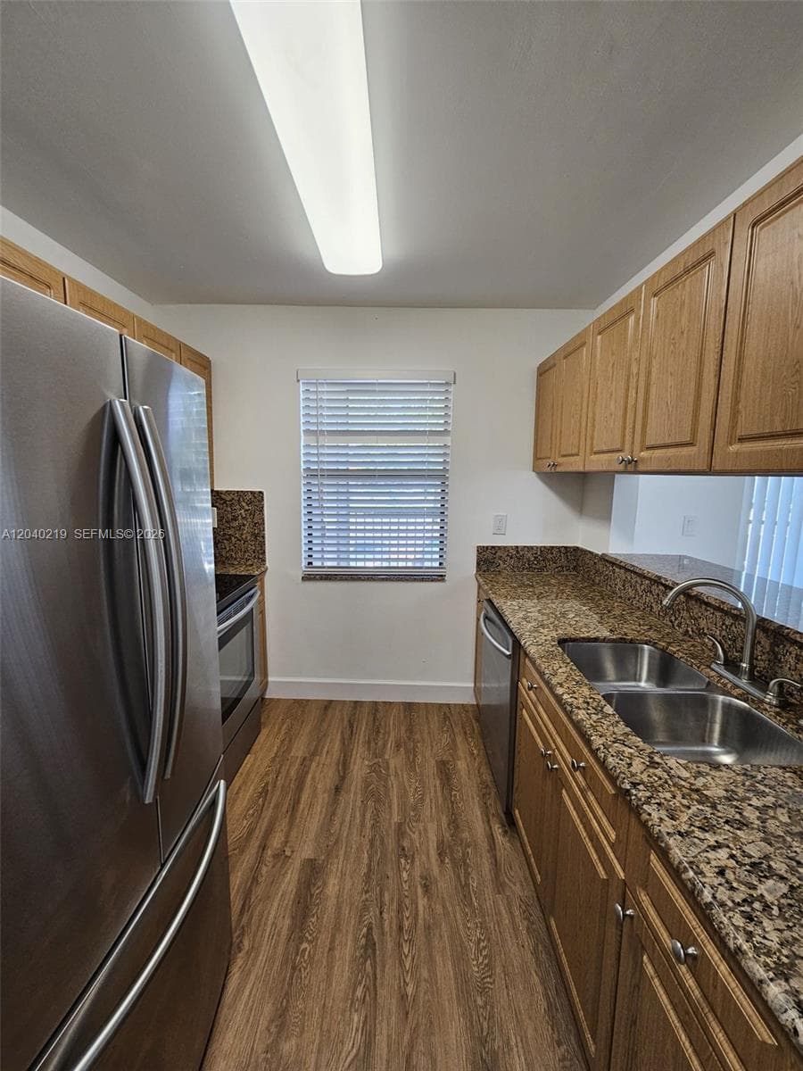 3252 Foxcroft Rd # 216, Miramar FL 33025 photo 3