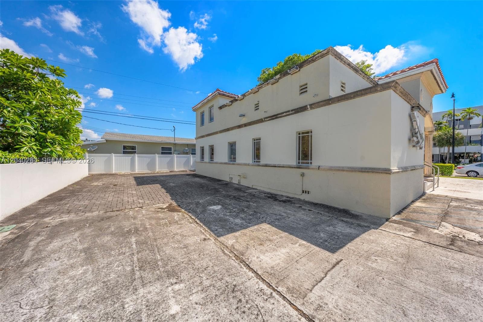 4201 SW 11th St, Miami FL 33134 photo 3