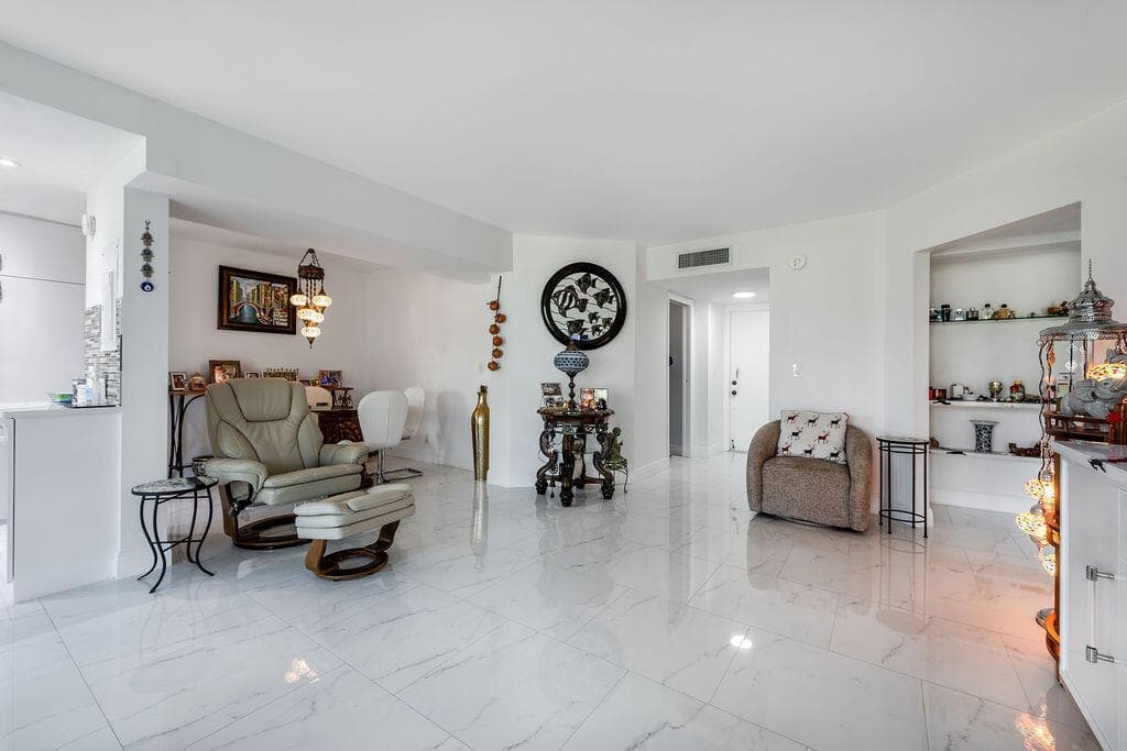 3661 Via Poinciana Road # 206, Lake Worth FL 33461 photo 4