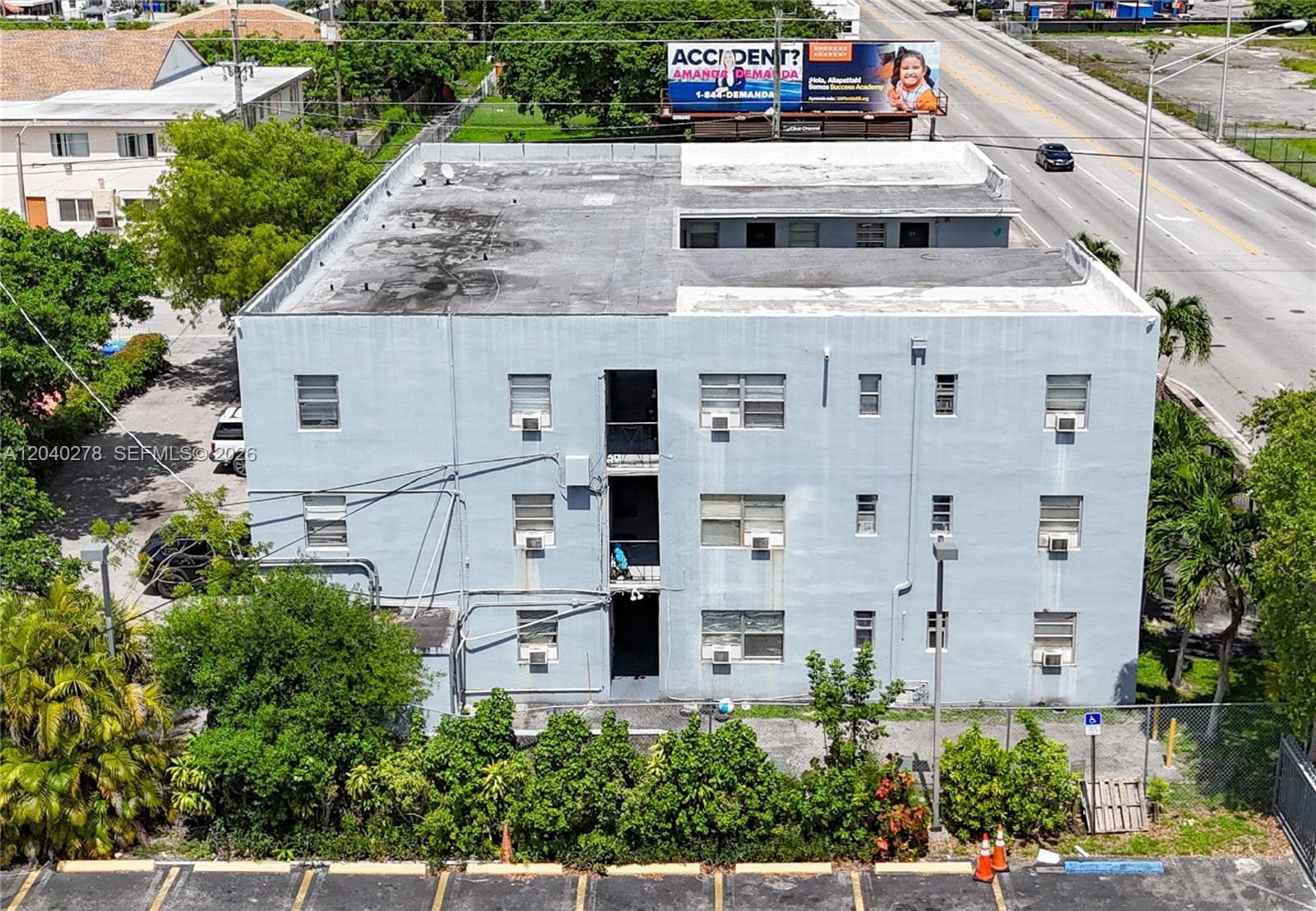 1801 NW 54th St, Miami FL 33142 photo 3