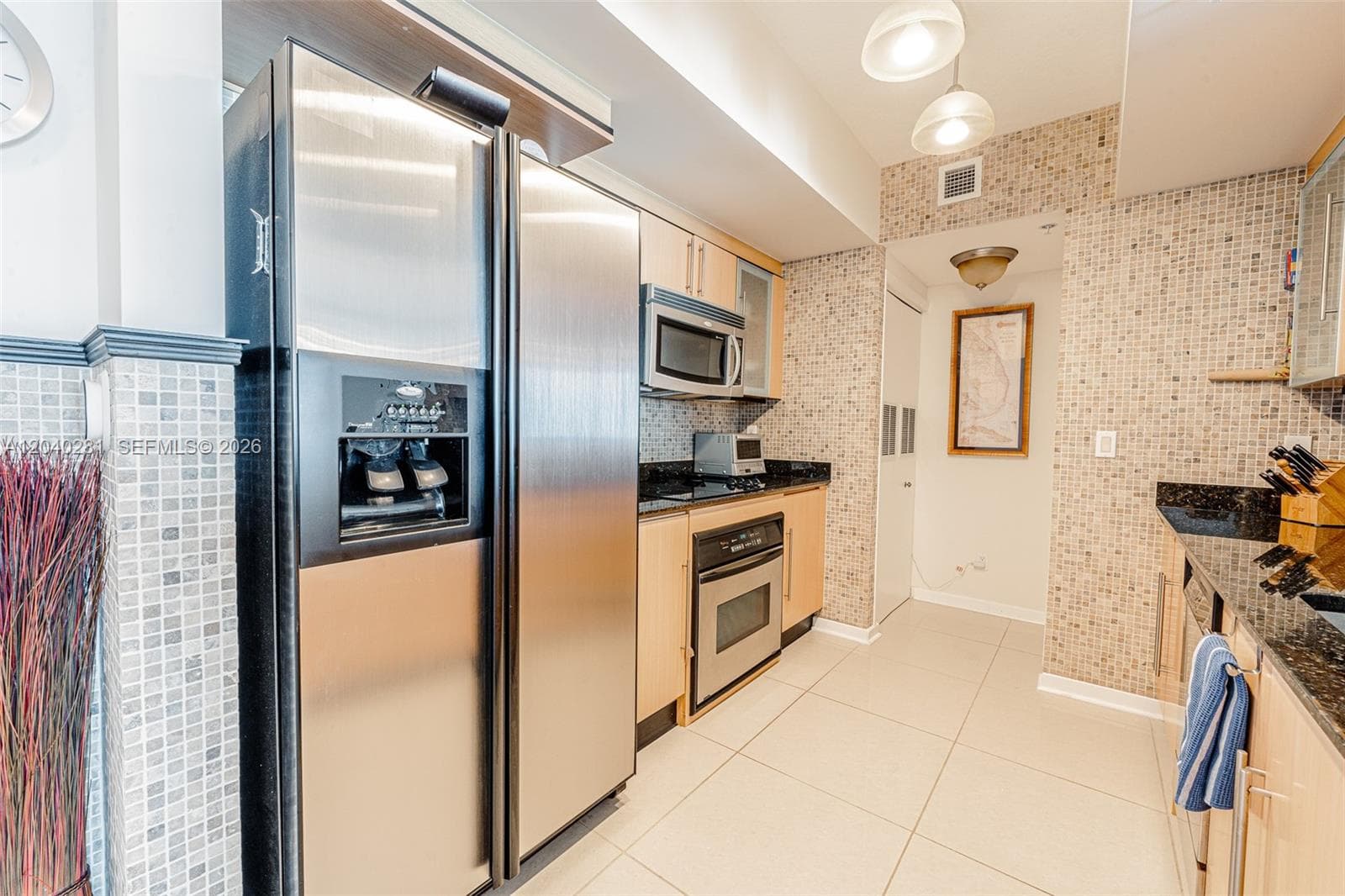 325 S Biscayne Blvd # 3821, Miami FL 33131 photo 5