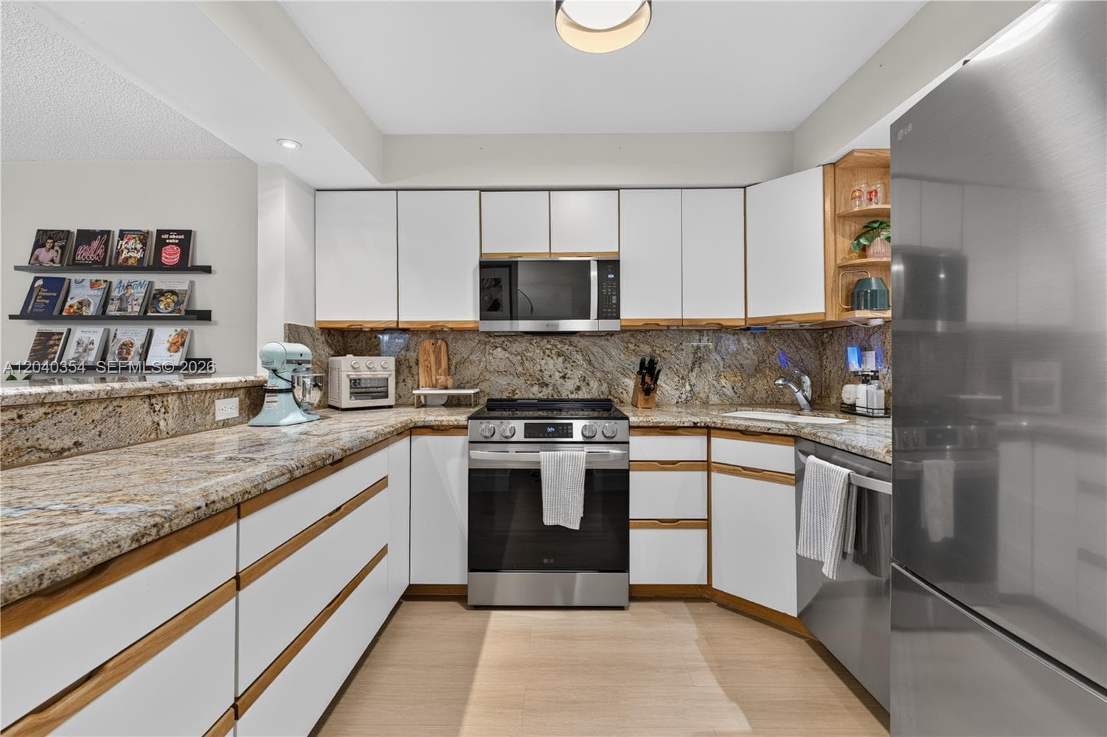 630 Tennis Club Dr # 107, Fort Lauderdale FL 33311 photo 5