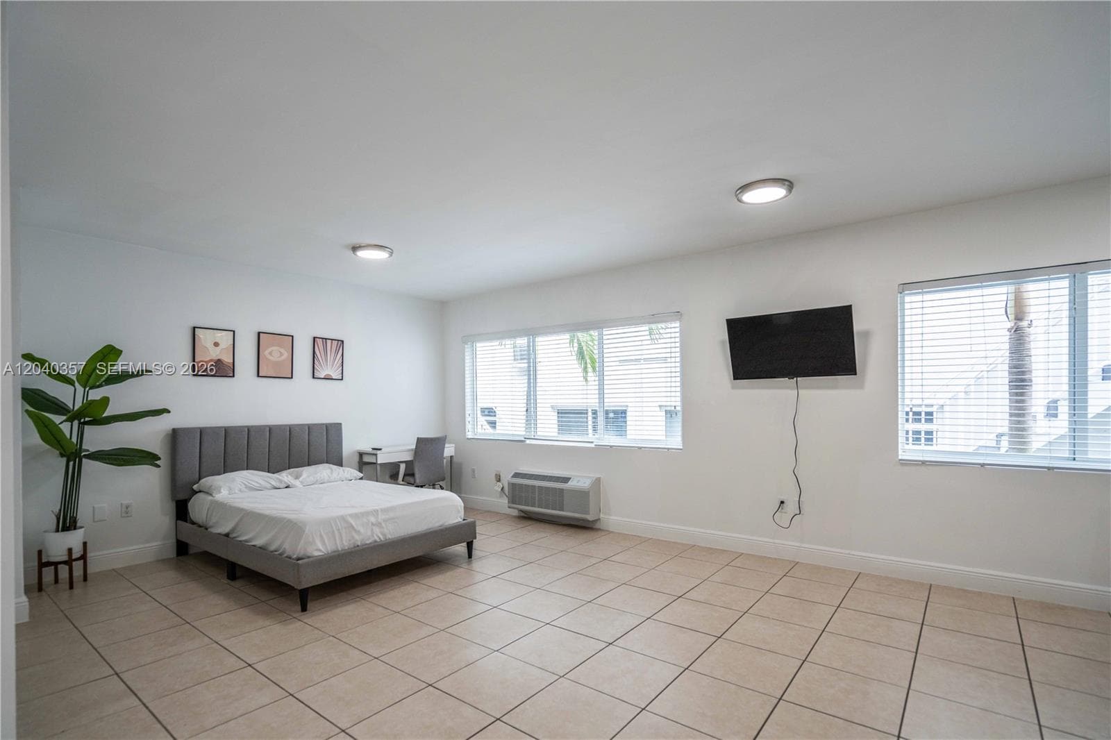 6971 Carlyle Ave # 107, Miami Beach FL 33141 photo 2