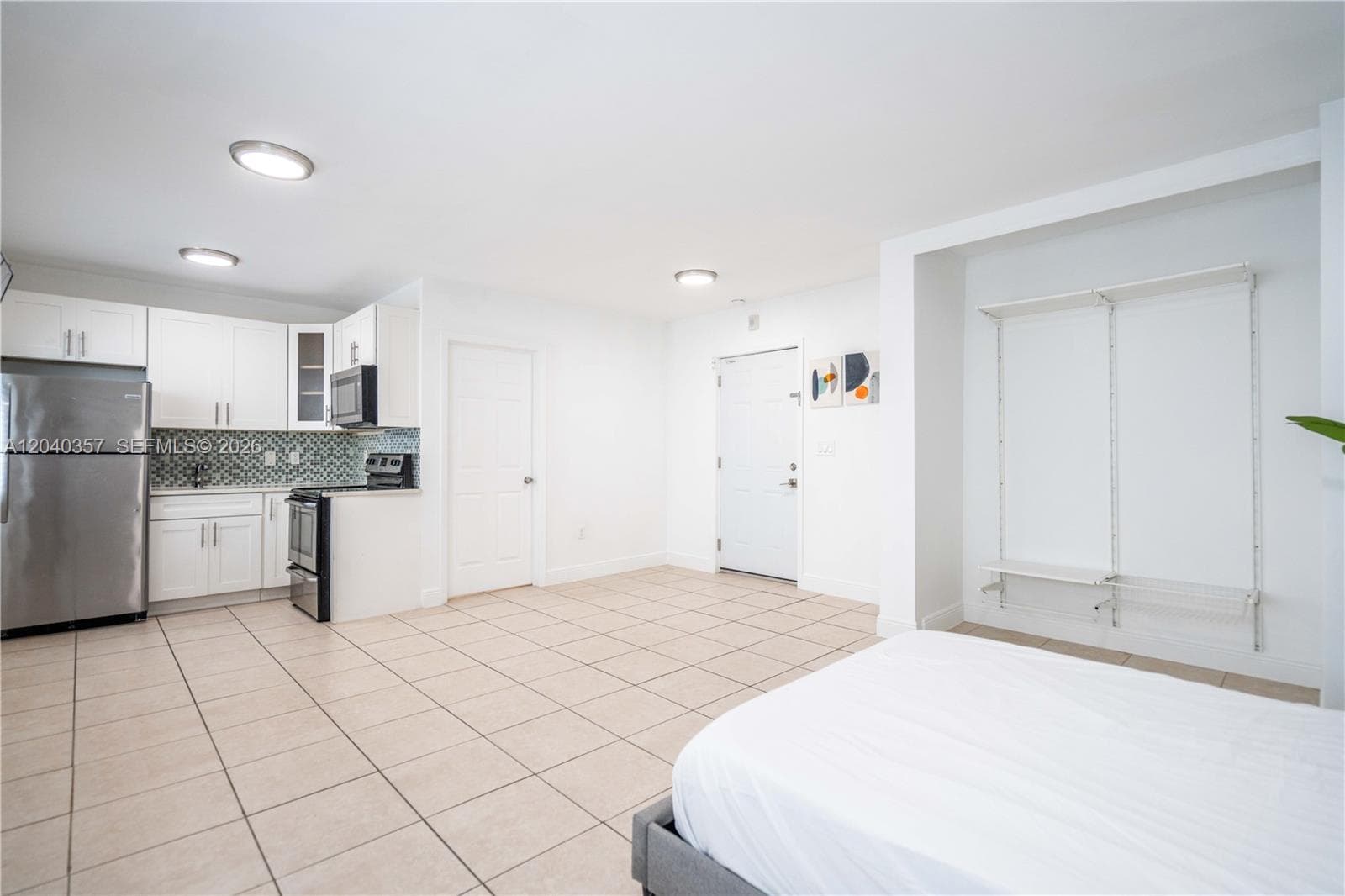 6971 Carlyle Ave # 107, Miami Beach FL 33141 photo 4