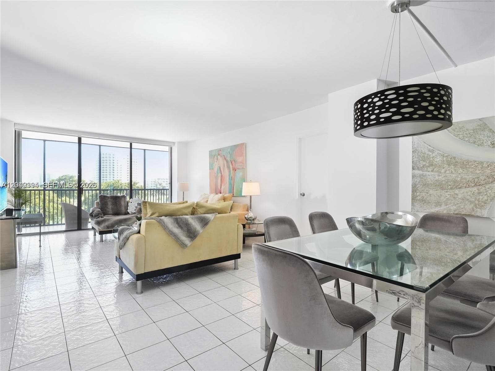 20379 W Country Club Dr # 536, Aventura FL 33180 photo 3