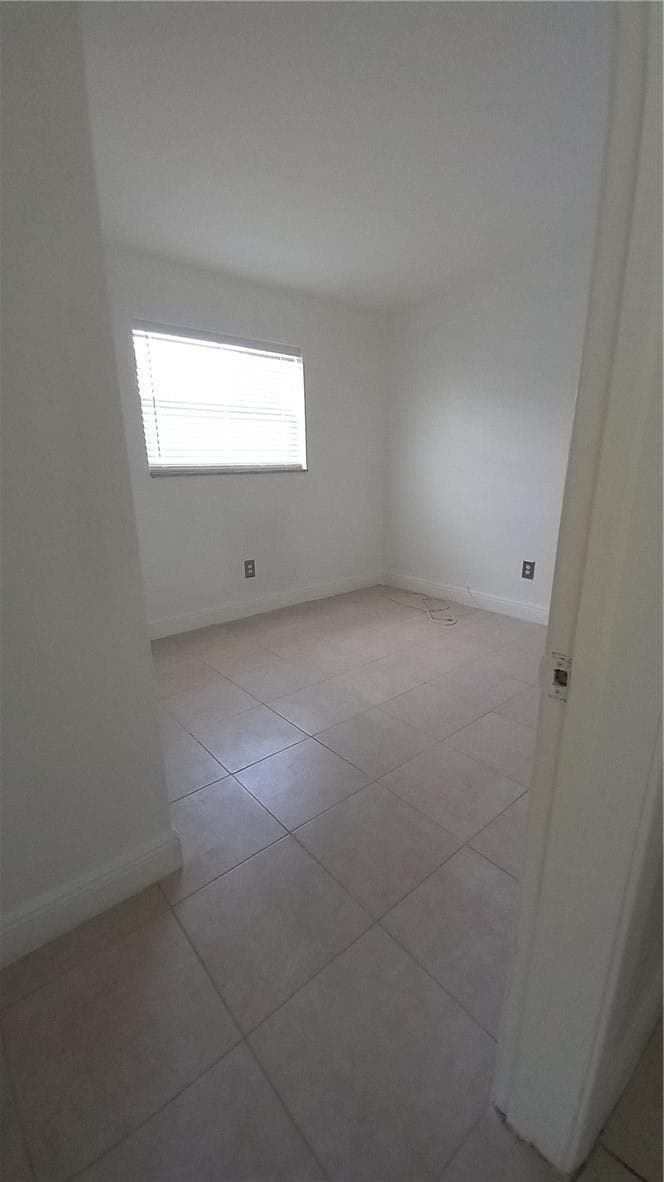 330 NW 38th Street, Deerfield Beach FL 33064 photo 5