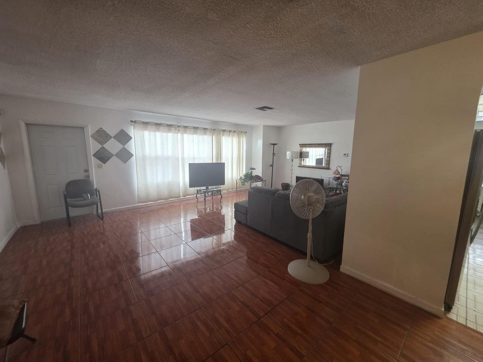 5261 NW 14th Place, Lauderhill FL 33313 photo 4