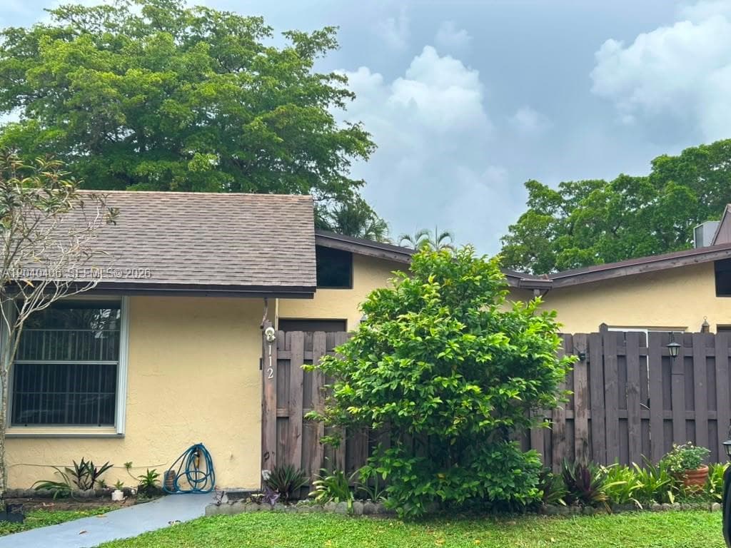112 Fox Rd # 2-50, Hollywood FL 33024 photo 2