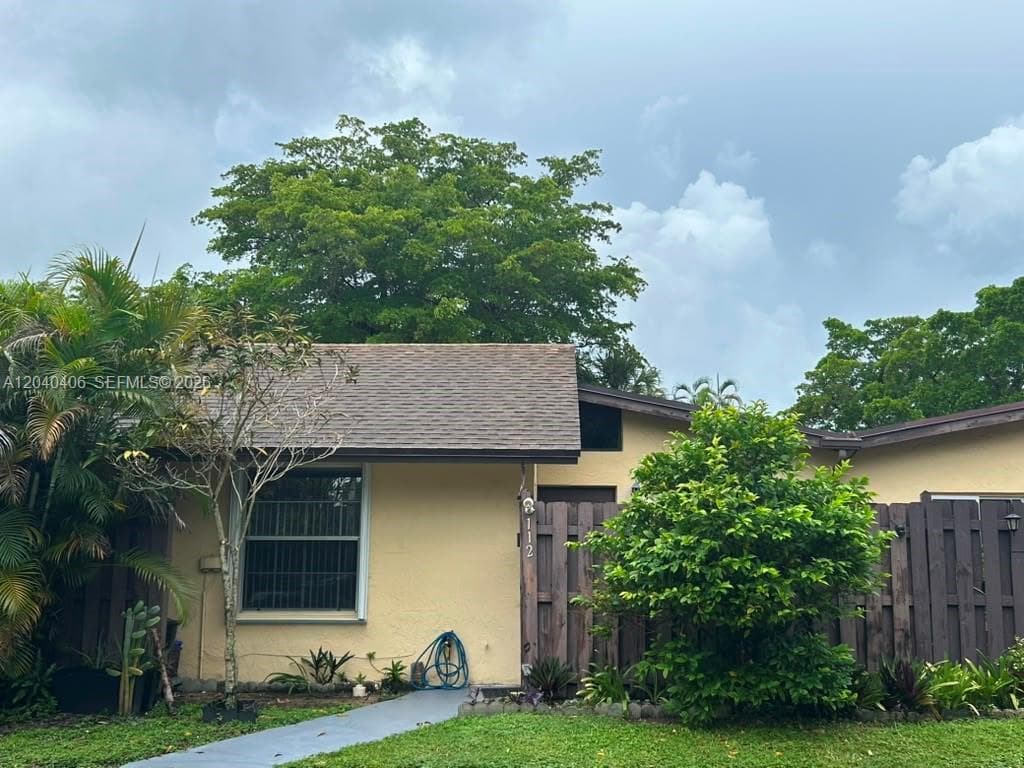 112 Fox Rd # 2-50, Hollywood FL 33024 photo 3
