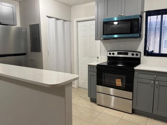 322 SW 2nd Street # 3, Pompano Beach, FL 33060 photo 2