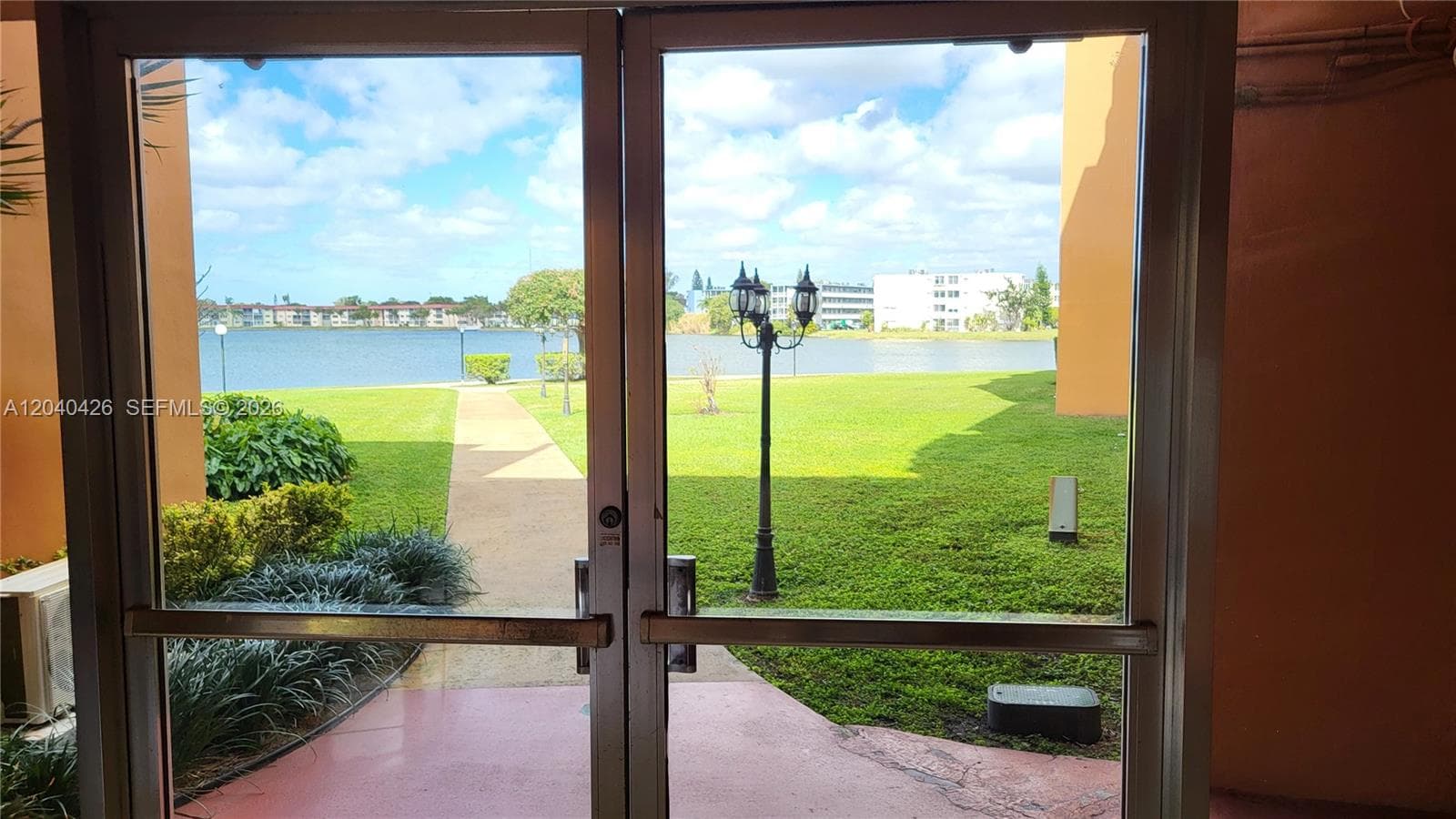 1591 NE Miami Gardens Dr # 306, Miami FL 33179 photo 4