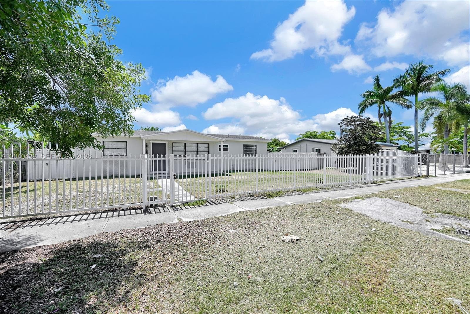 28410 SW 147th Ave, Homestead FL 33033 photo 2