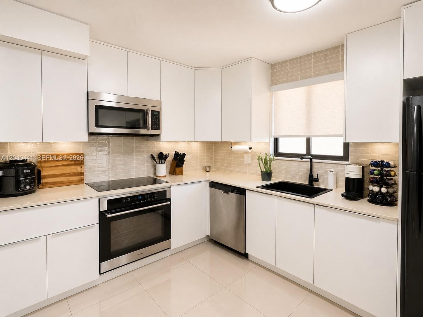 305 Lakeview Dr # 204, Weston FL 33326 photo 5