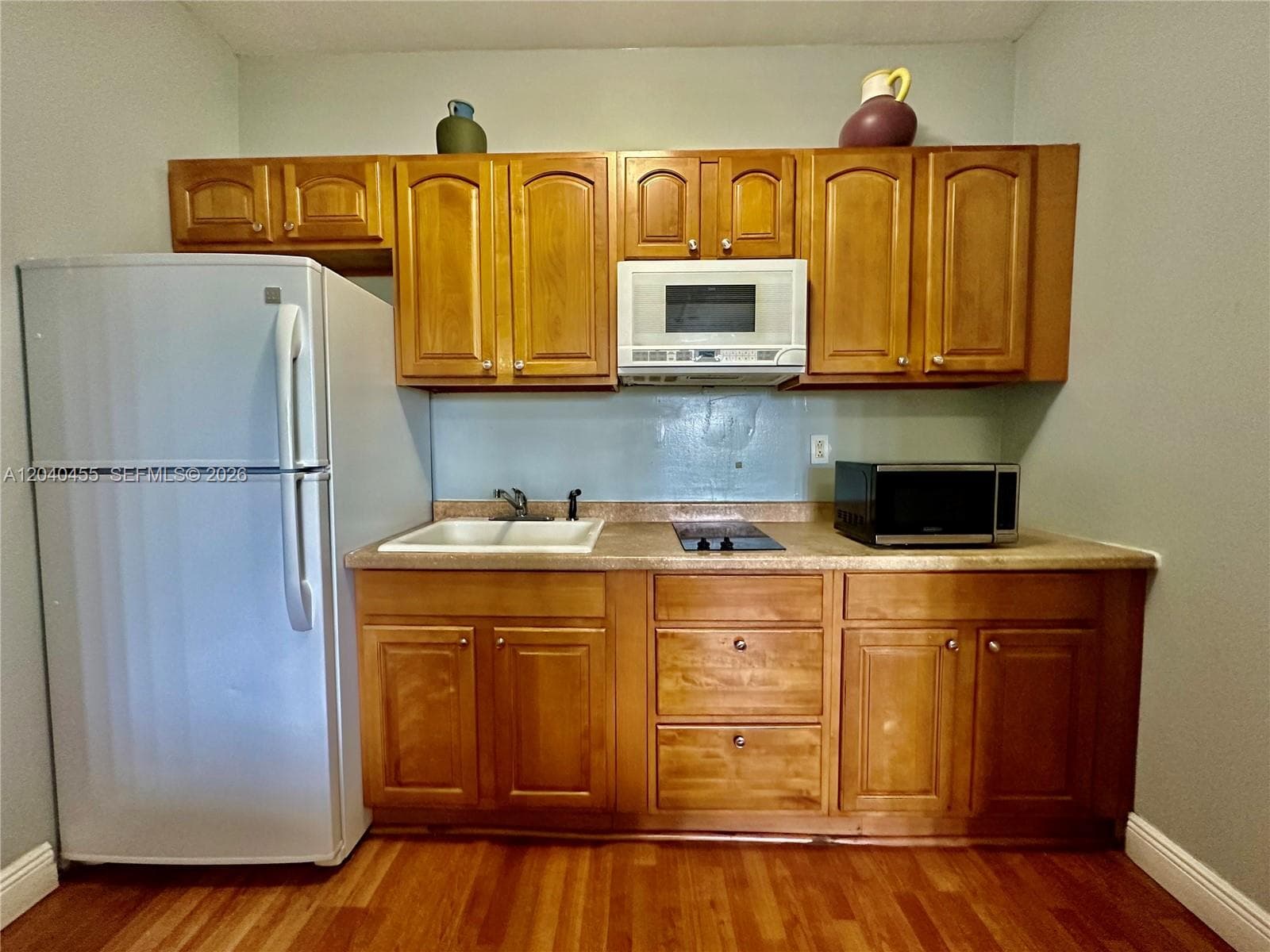 26 Diplomat Pkwy # 2368, Hallandale Beach FL 33009 photo 2