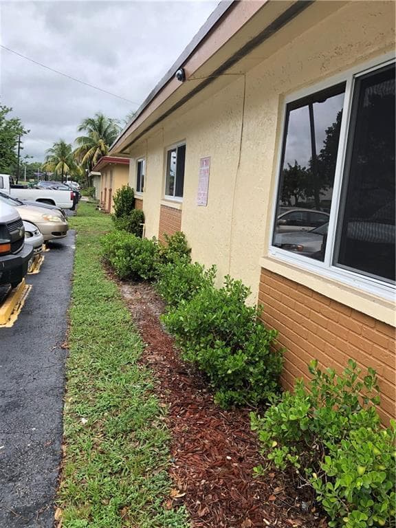 1796 NW 52nd Avenue, Lauderhill FL 33313 photo 4