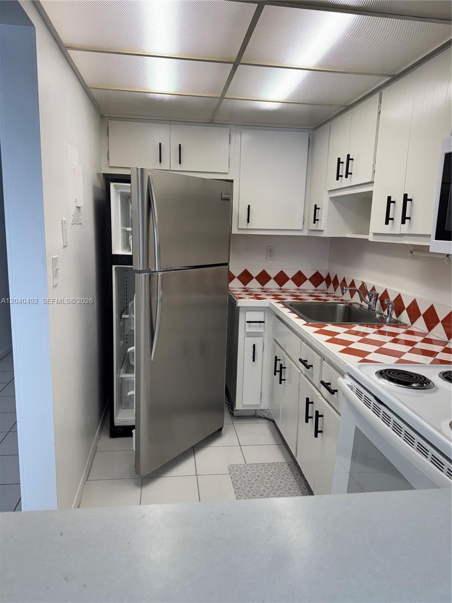 1470 NE 125th Ter # 205, North Miami FL 33161 photo 5