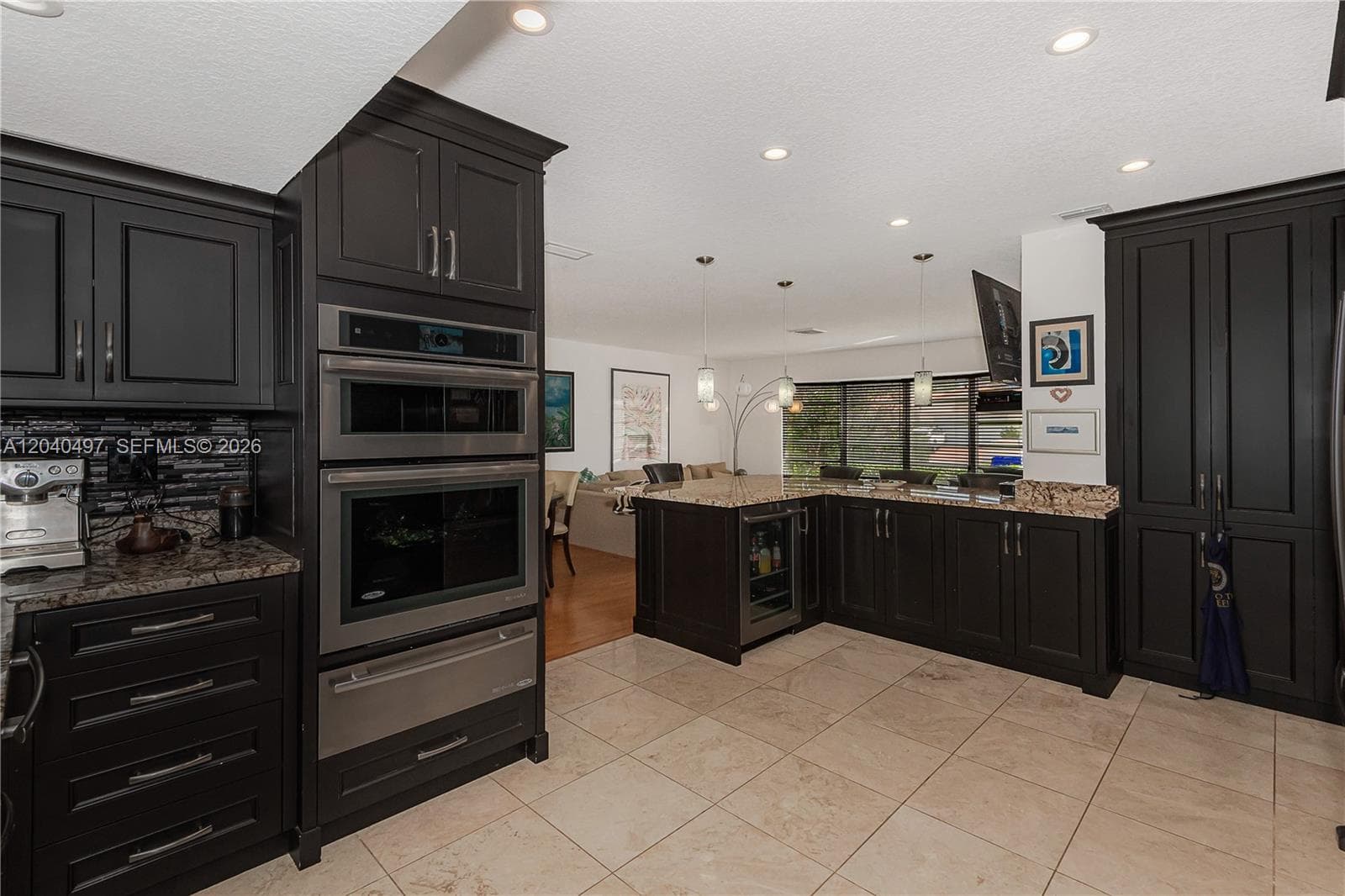 3900 N 43rd Ave, Hollywood FL 33021 photo 2
