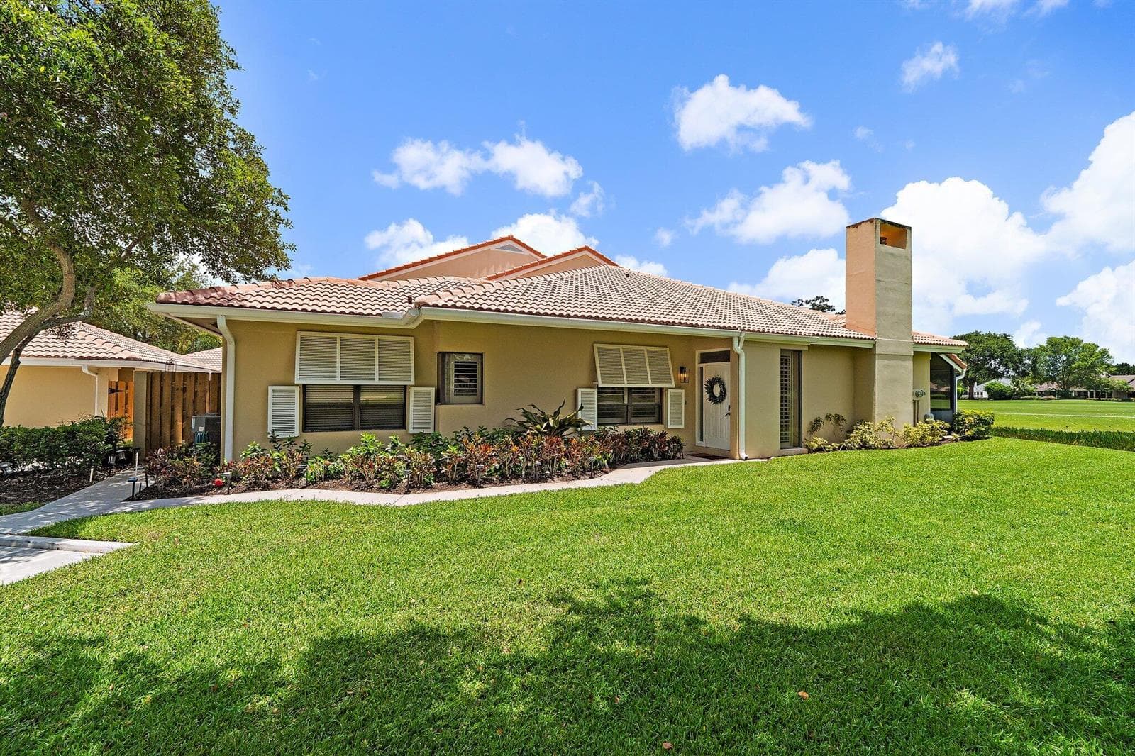 261 Old Meadow Way Way, Palm Beach Gardens FL 33418 photo 3