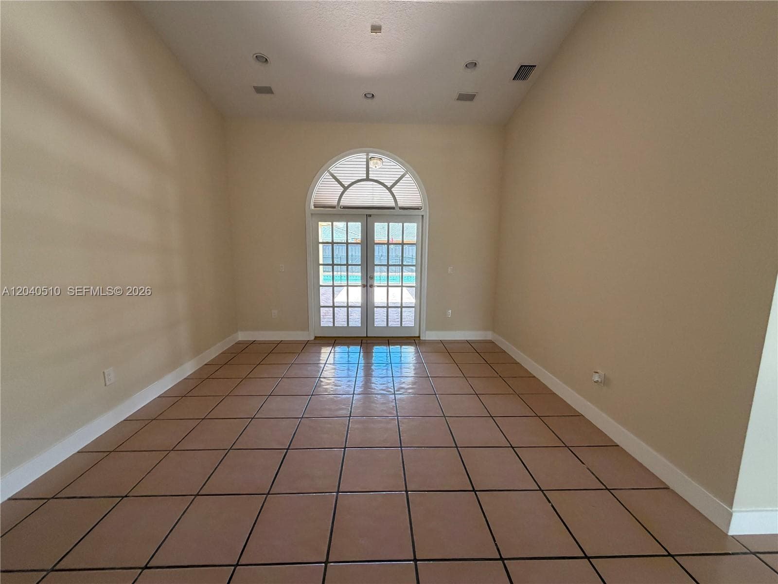 15836 SW 144th Pl, Miami FL 33177 photo 2