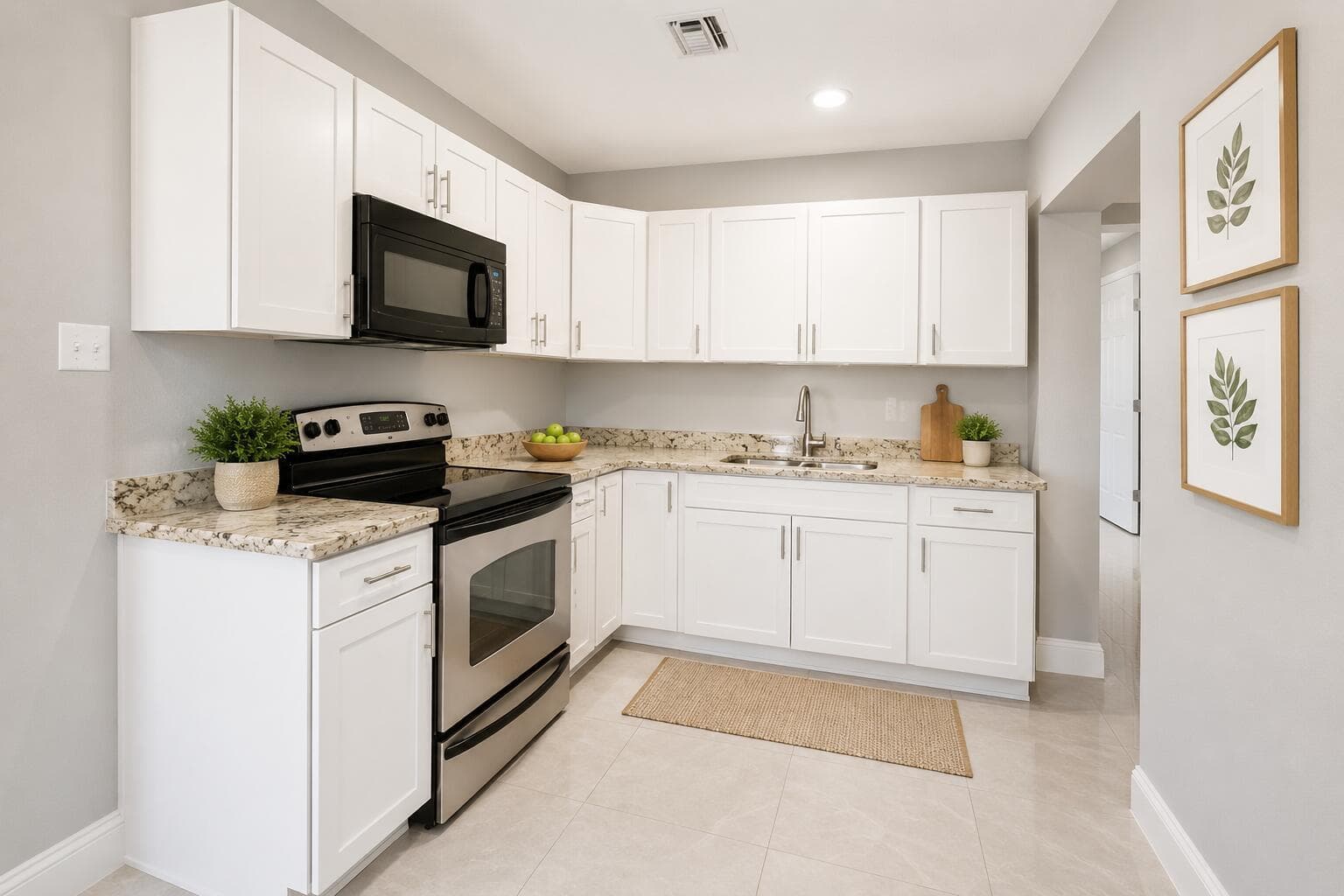 5605 Pinewood Avenue, West Palm Beach FL 33407 photo 2