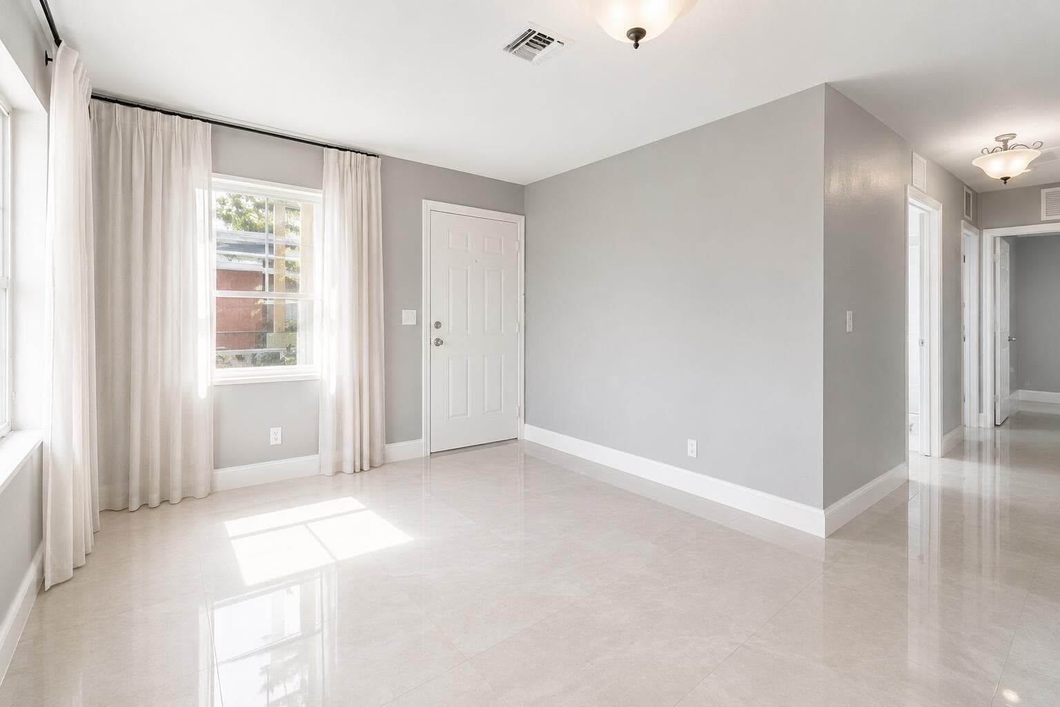 5605 Pinewood Avenue, West Palm Beach FL 33407 photo 4