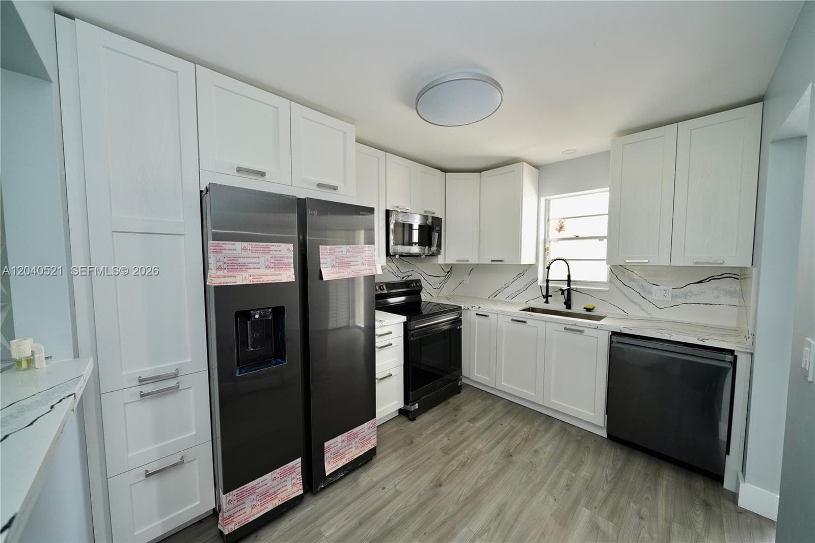 2541 Aragon Blvd # 305, Sunrise FL 33322 photo 3