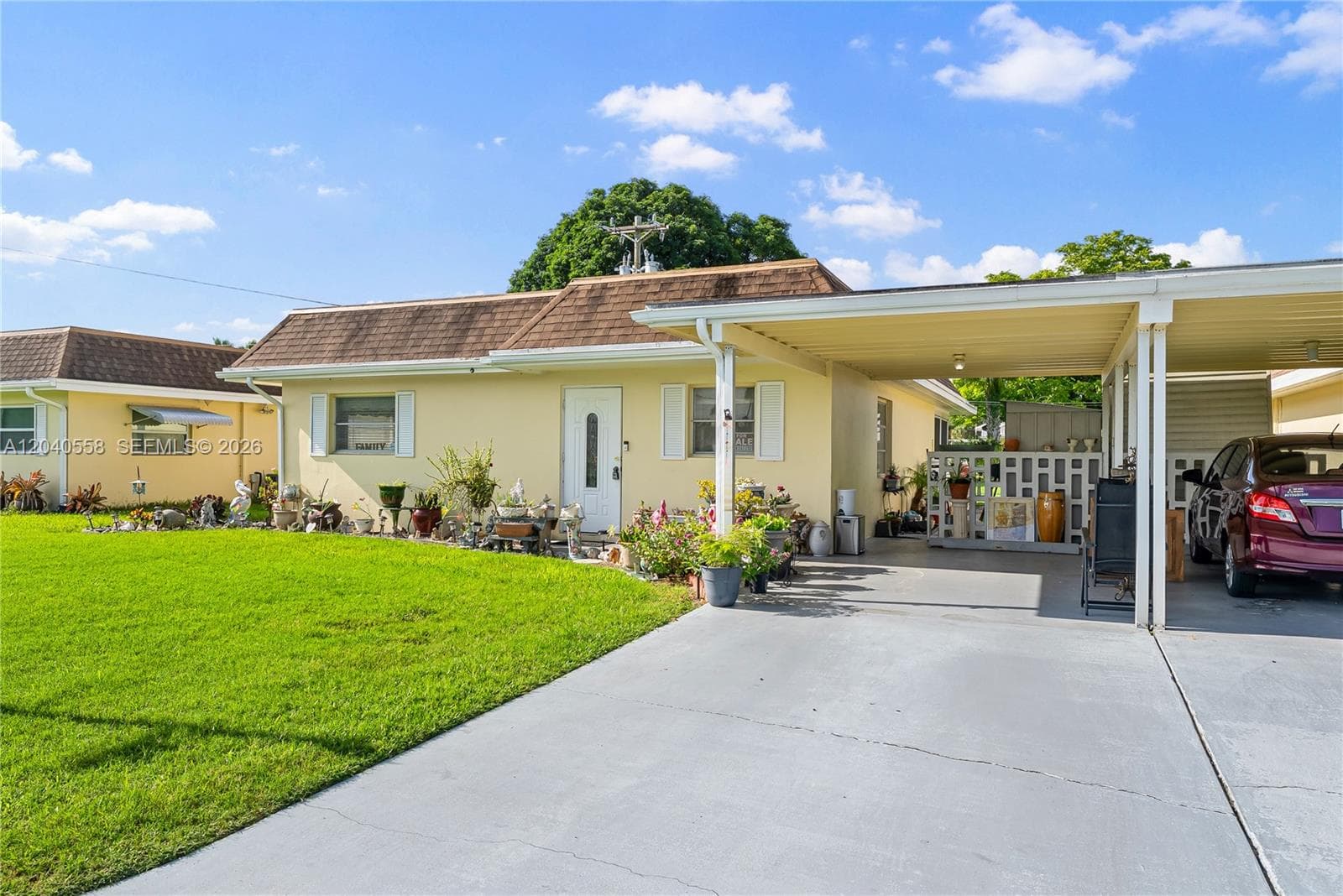 2208 Gardenia Way, Lehigh Acres FL 33936 photo 3