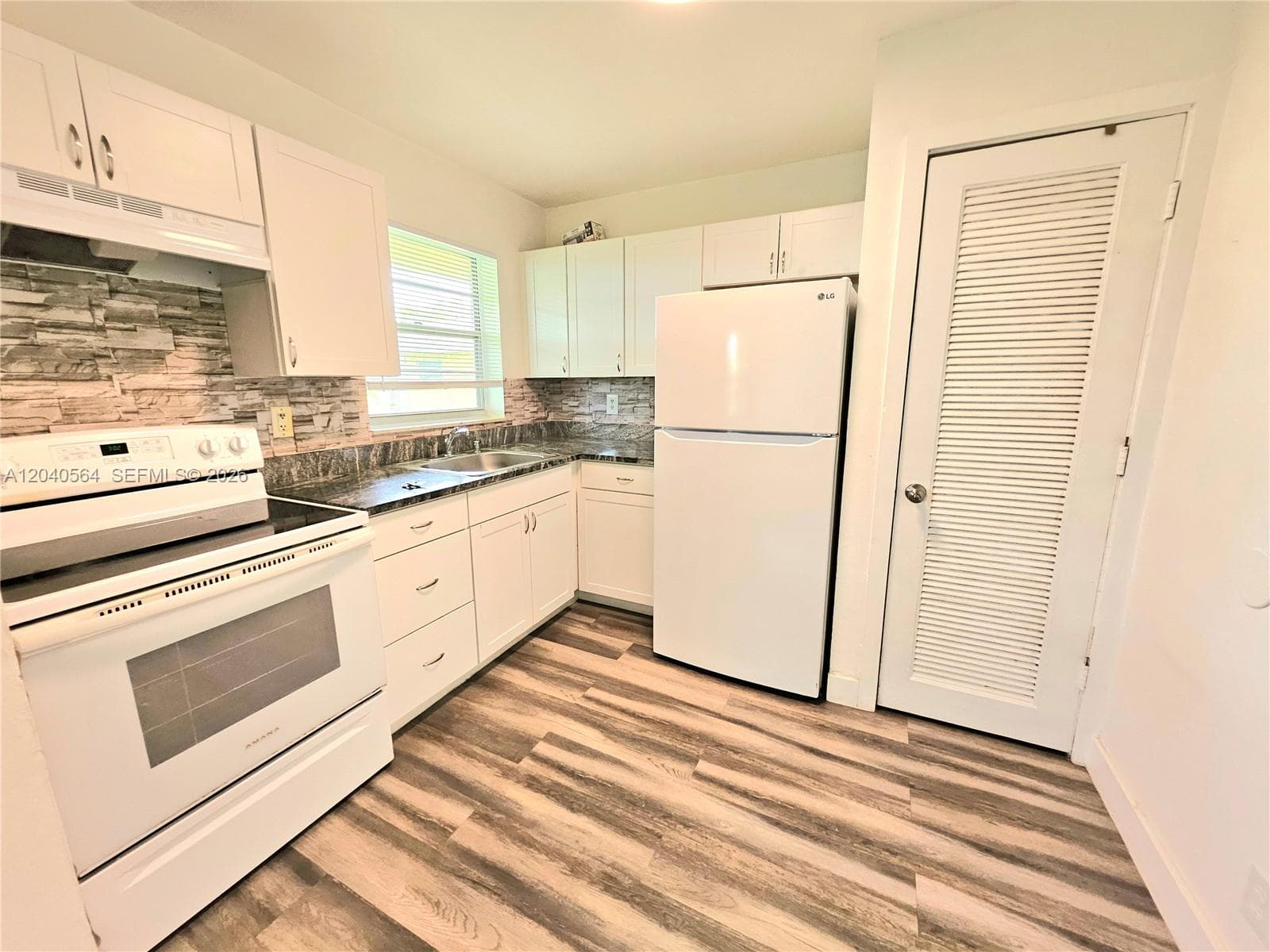 5180 NE 6th Ave # 621, Oakland Park FL 33334 photo 4
