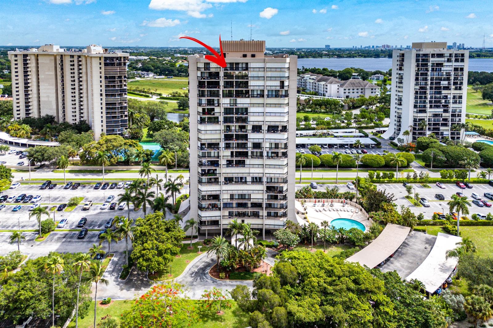 2425 Presidential Way # Ph5, West Palm Beach FL 33401 photo 2