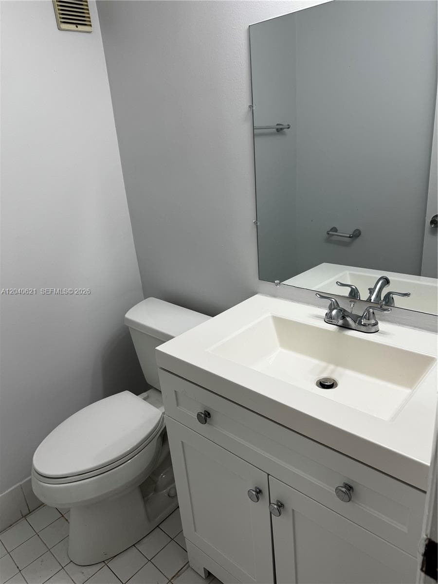 13500 NE 3rd Ct # 120, North Miami FL 33161 photo 3