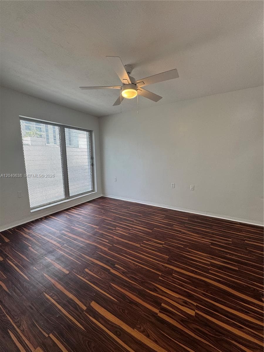 1600 NE 114th St # 204, Miami, FL 33181 photo 4