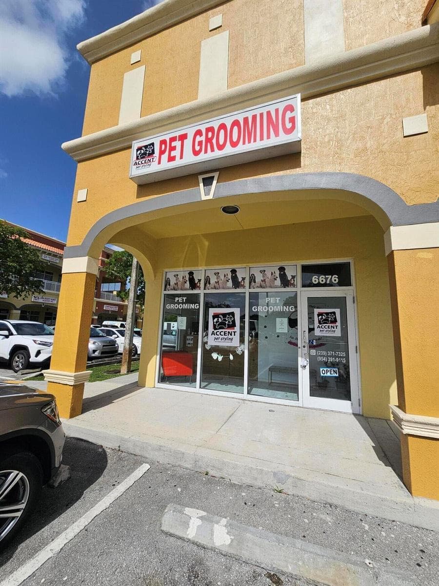 6676 Stirling Road, Hollywood FL 33024 photo 2