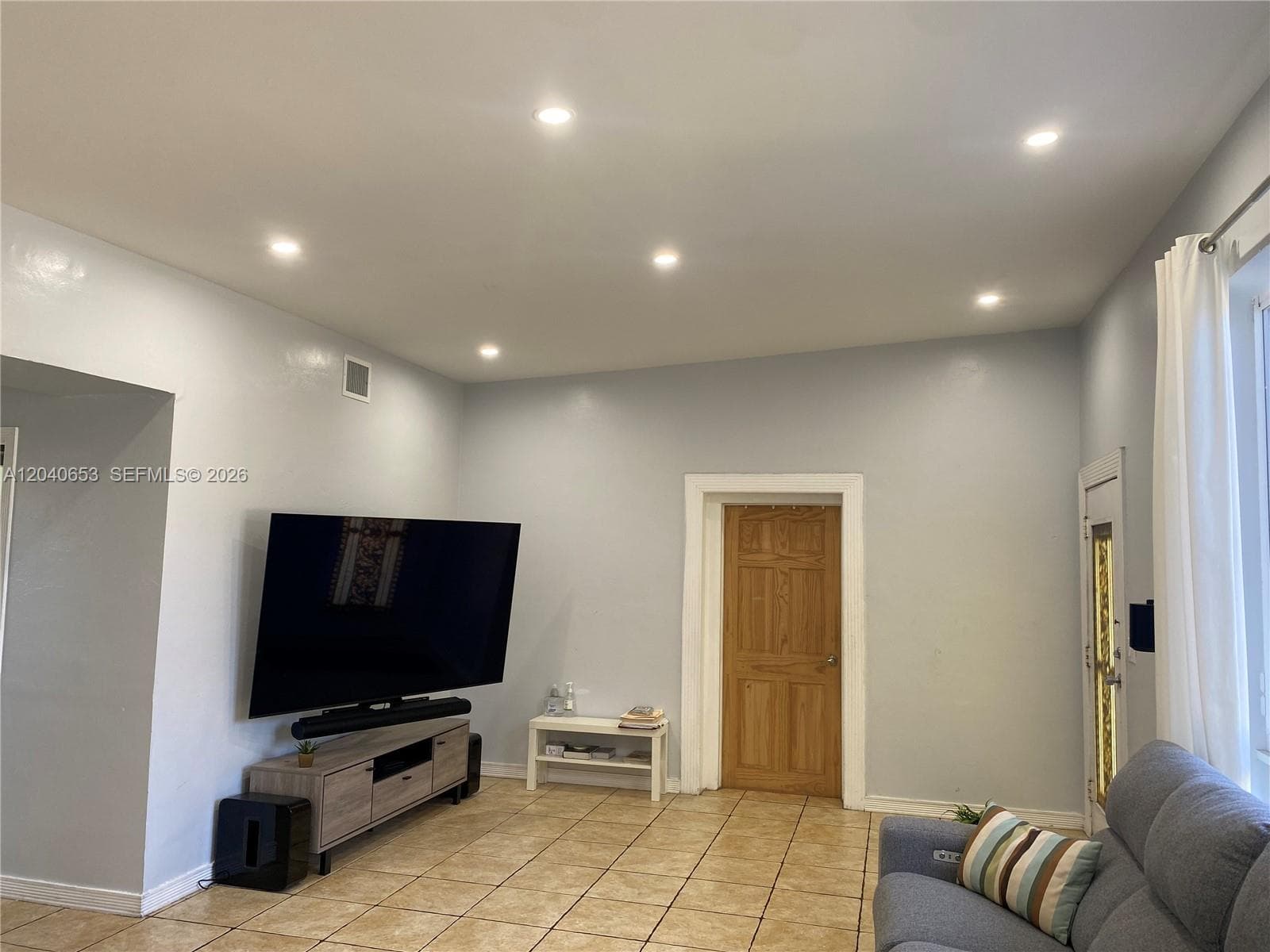 540 NW 111 St, Miami FL 33168 photo 4