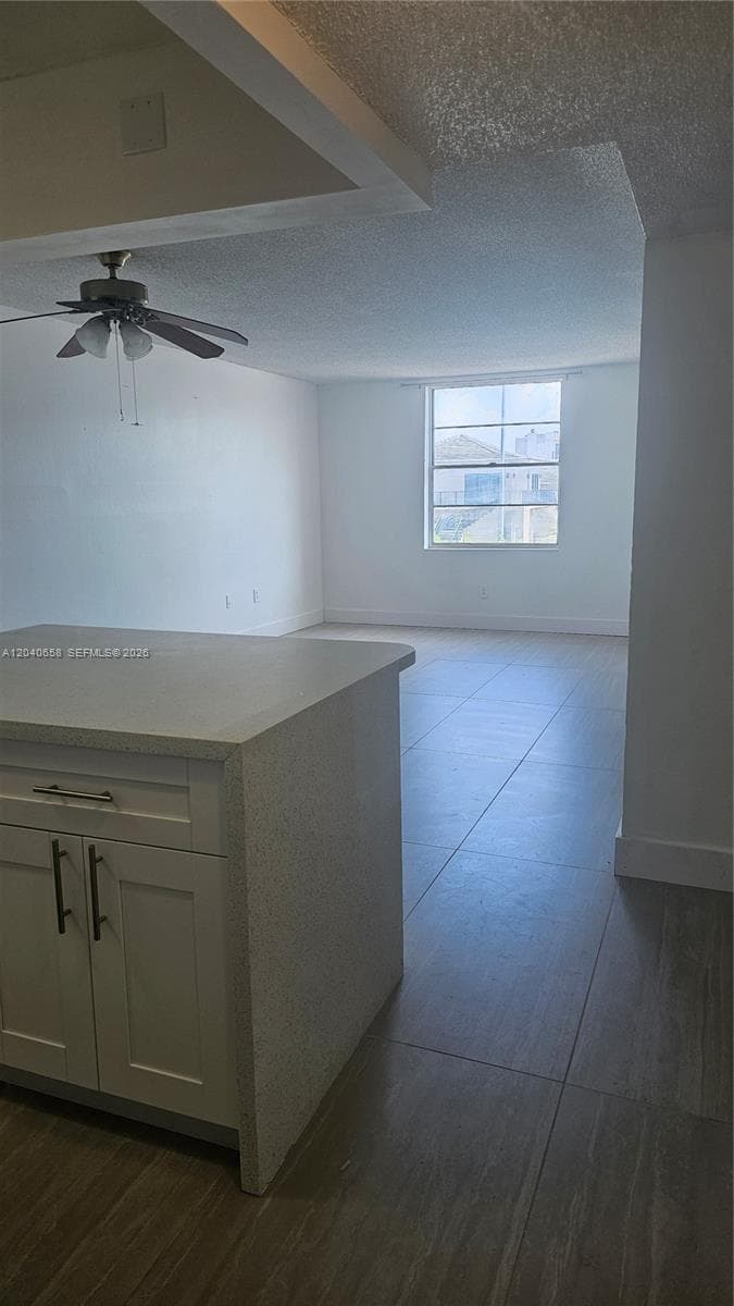 5625 W 20th Ave # 208, Hialeah FL 33012 photo 3