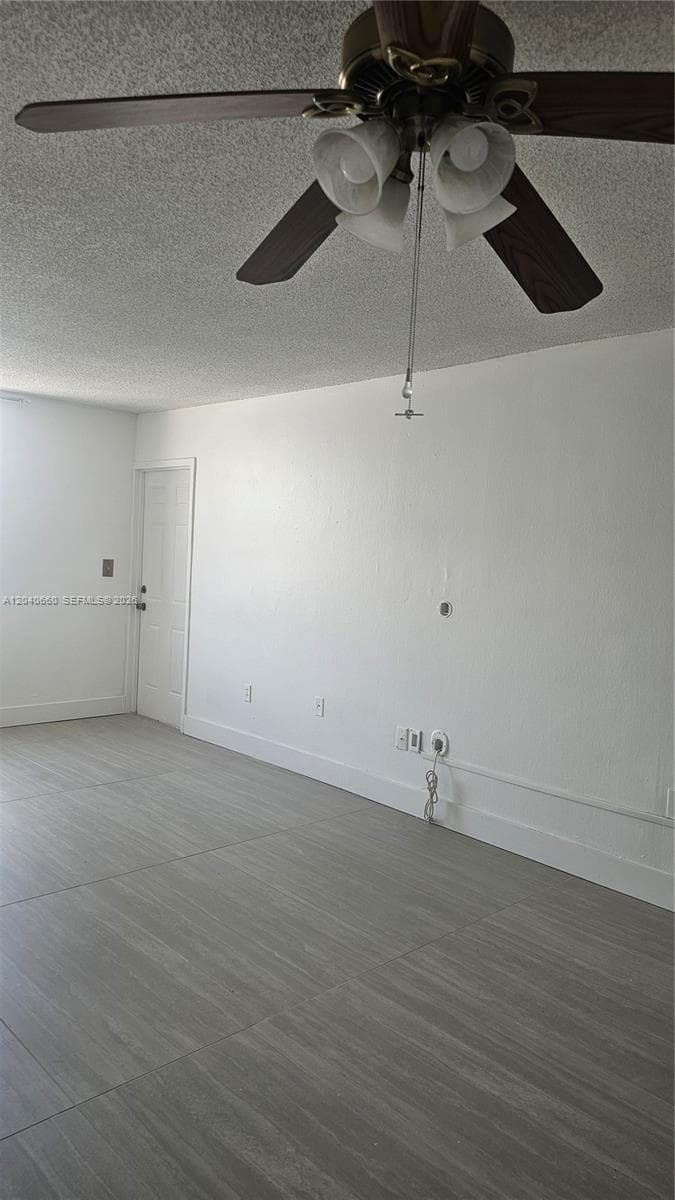 5625 W 20th Ave # 208, Hialeah FL 33012 photo 4