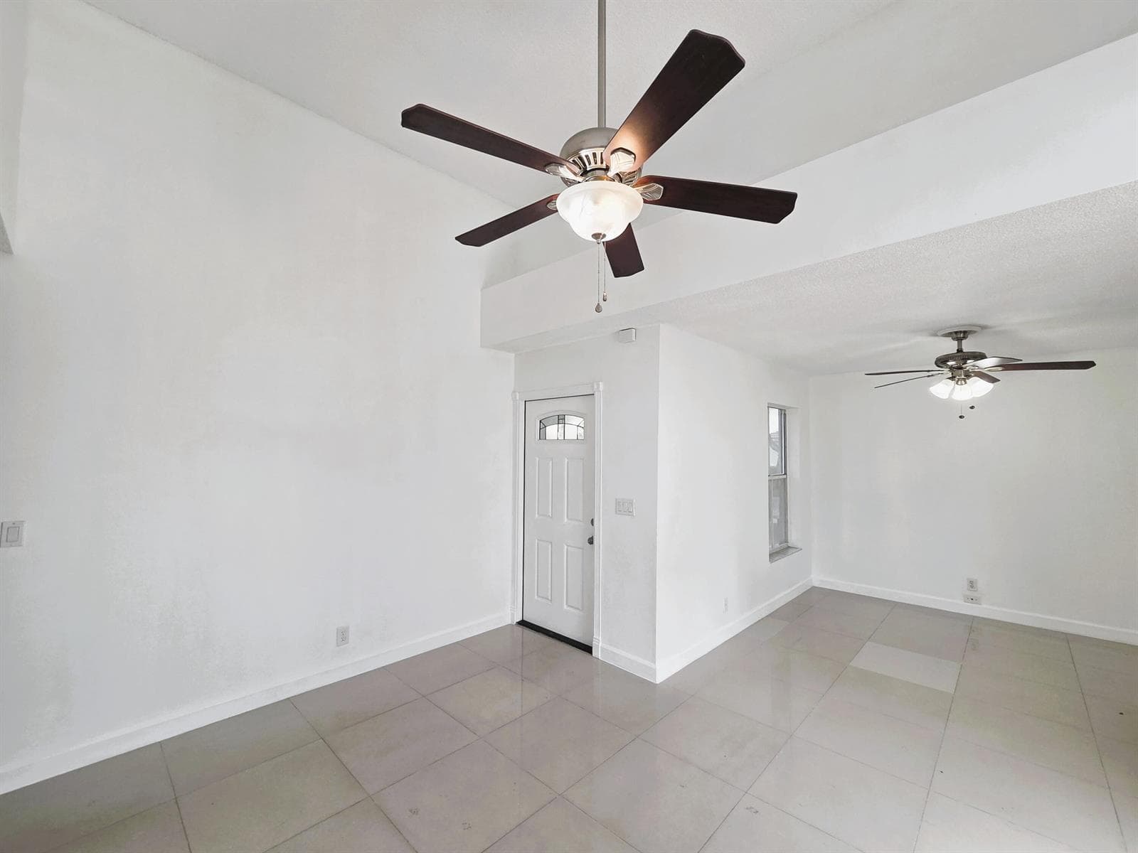 533 NW 47th Avenue, Coconut Creek FL 33063 photo 3