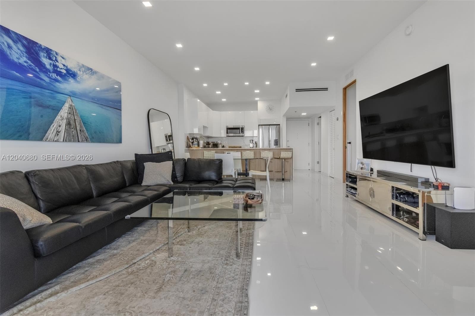 5701 Collins Ave # PH08, Miami Beach, FL 33140 photo 5