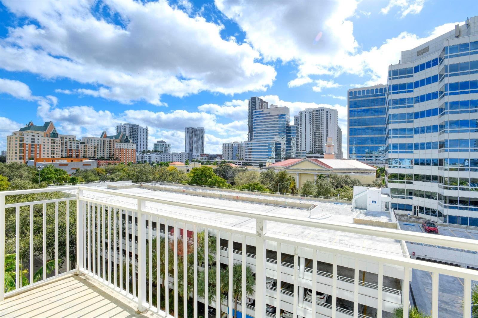 313 NE 2nd Street, Fort Lauderdale FL 33301 photo 2