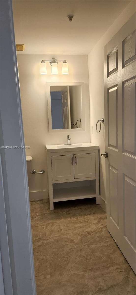 357 Almeria Ave # 703, Coral Gables FL 33134 photo 5