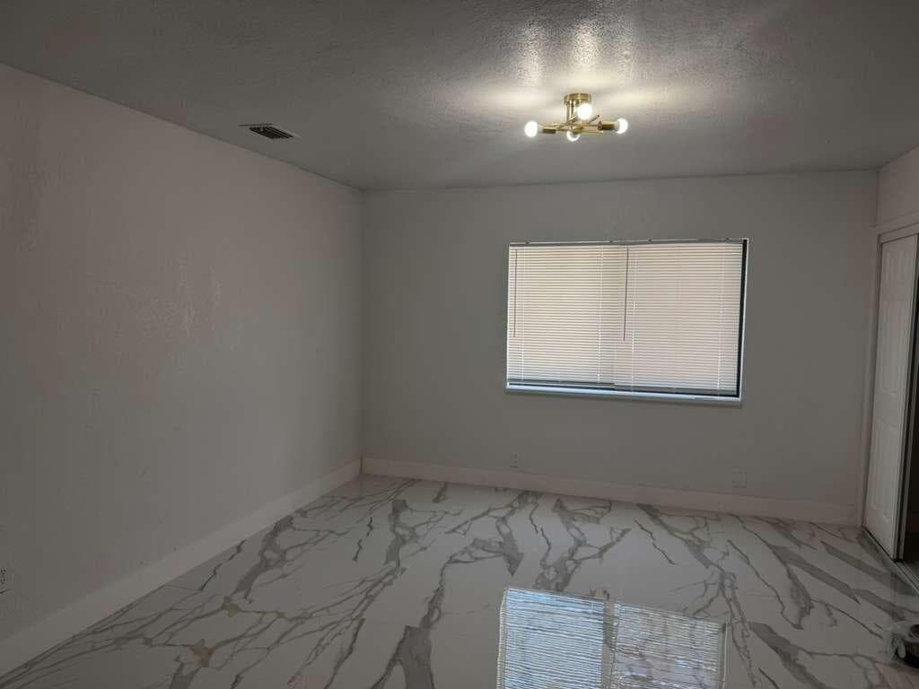 160 SE 15th Avenue Unit B, Pompano Beach FL 33060 photo 3