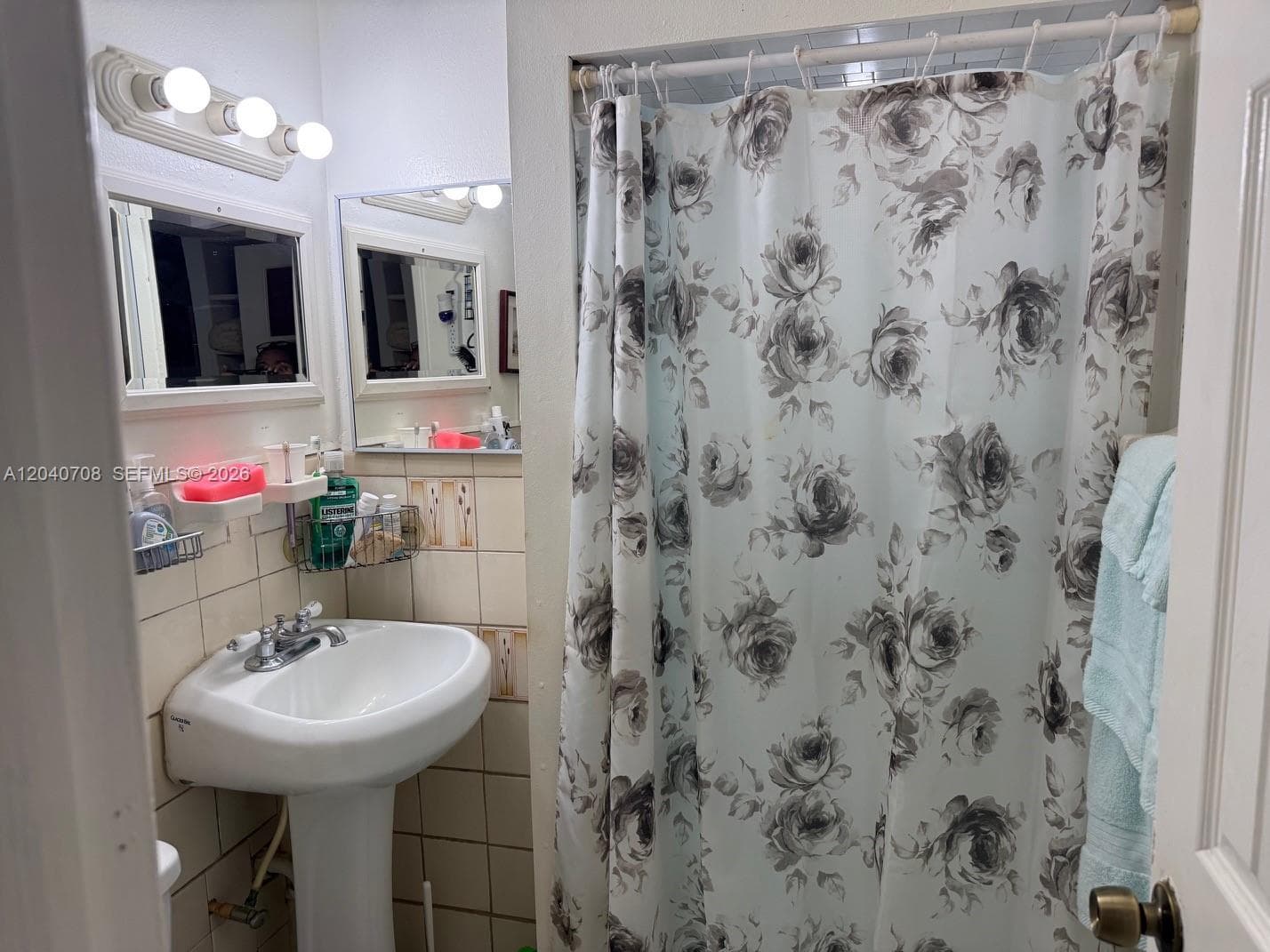 12600 Country Club Ln, Miami FL 33167 photo 5