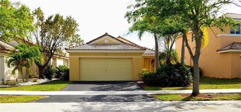 1409 Sabal Trail, Weston FL 33327 photo 2
