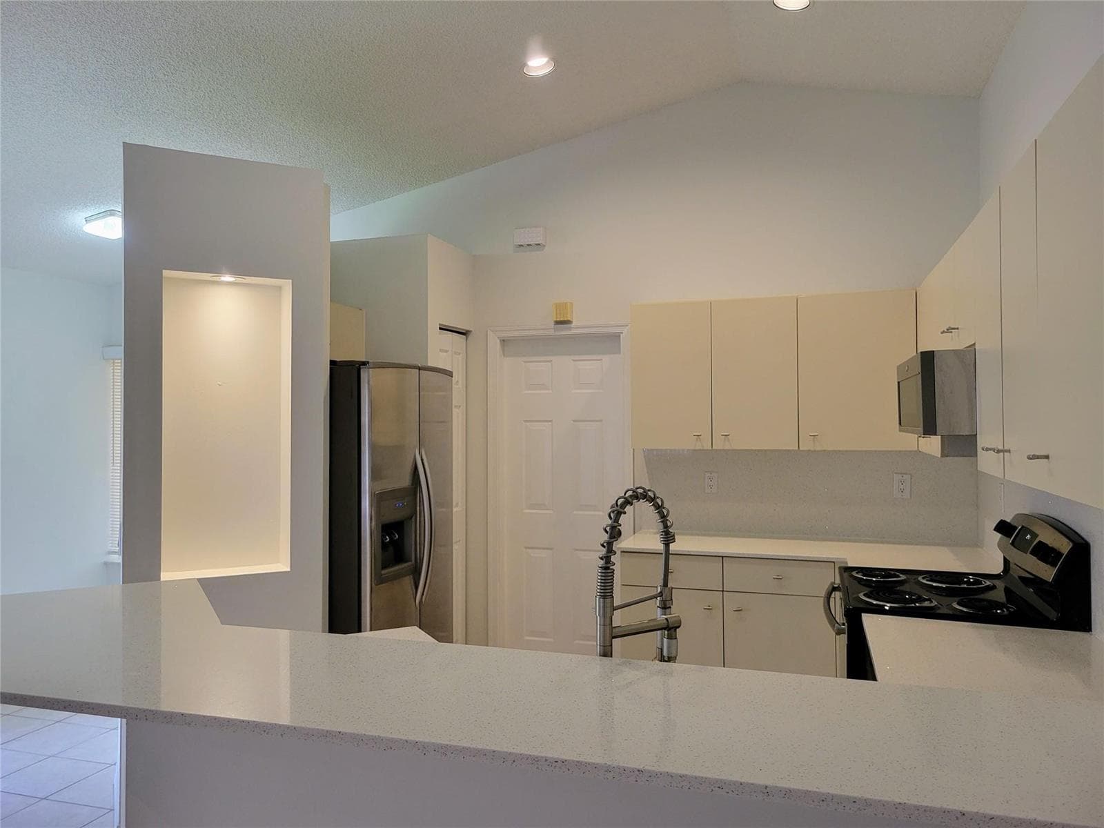1409 Sabal Trail, Weston FL 33327 photo 5