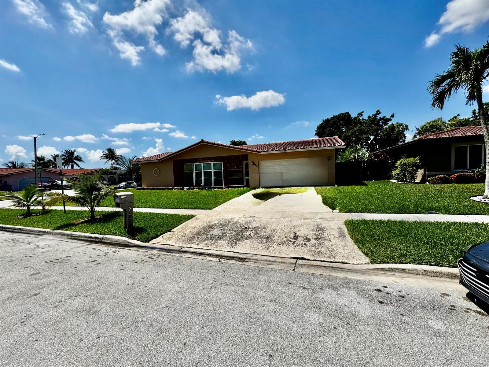 6600 NW 23rd Street, Margate FL 33063 photo 2