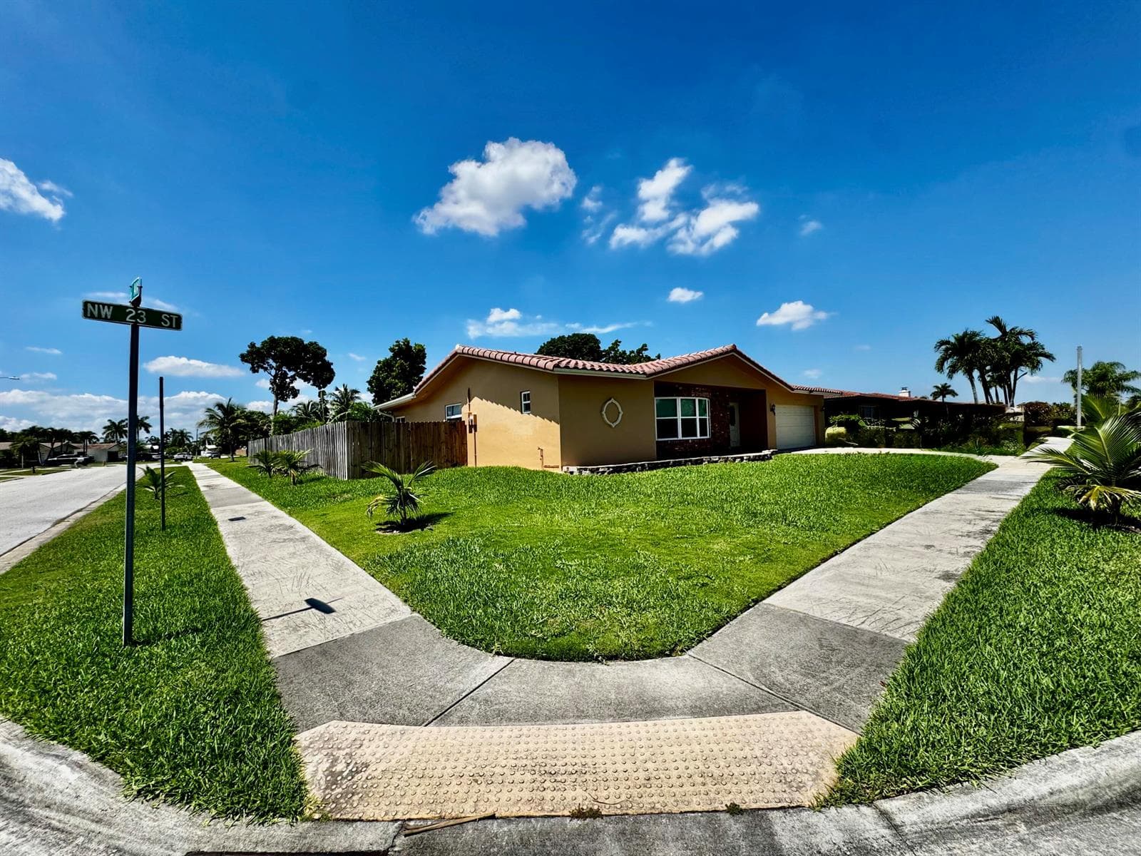 6600 NW 23rd Street, Margate FL 33063 photo 4