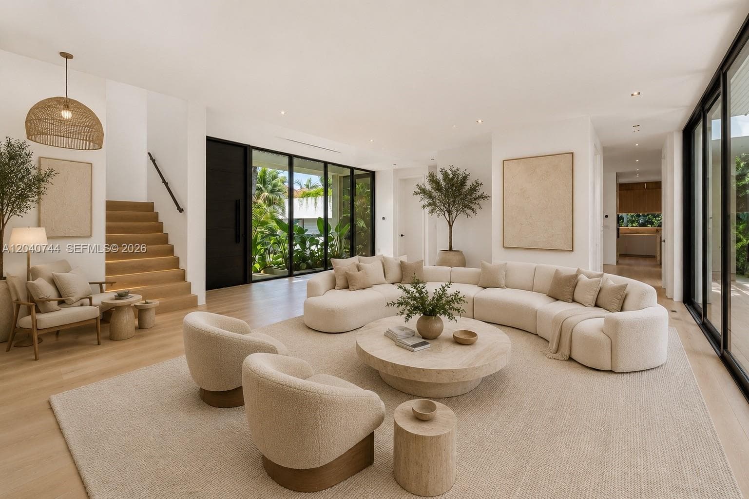 165 Hampton Ln, Key Biscayne FL 33149 photo 4