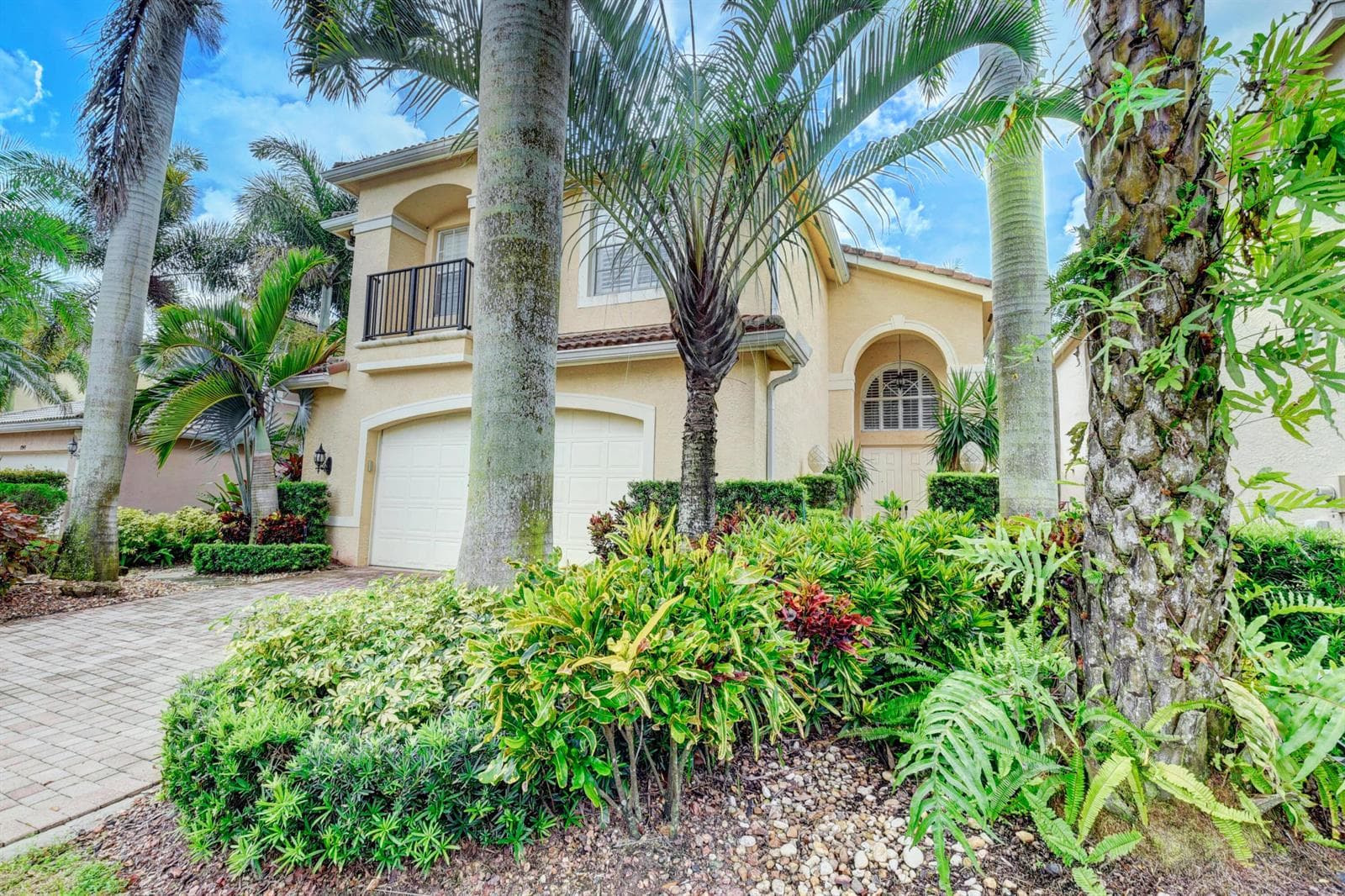 8957 Sandy Crest Lane, Boynton Beach FL 33473 photo 2